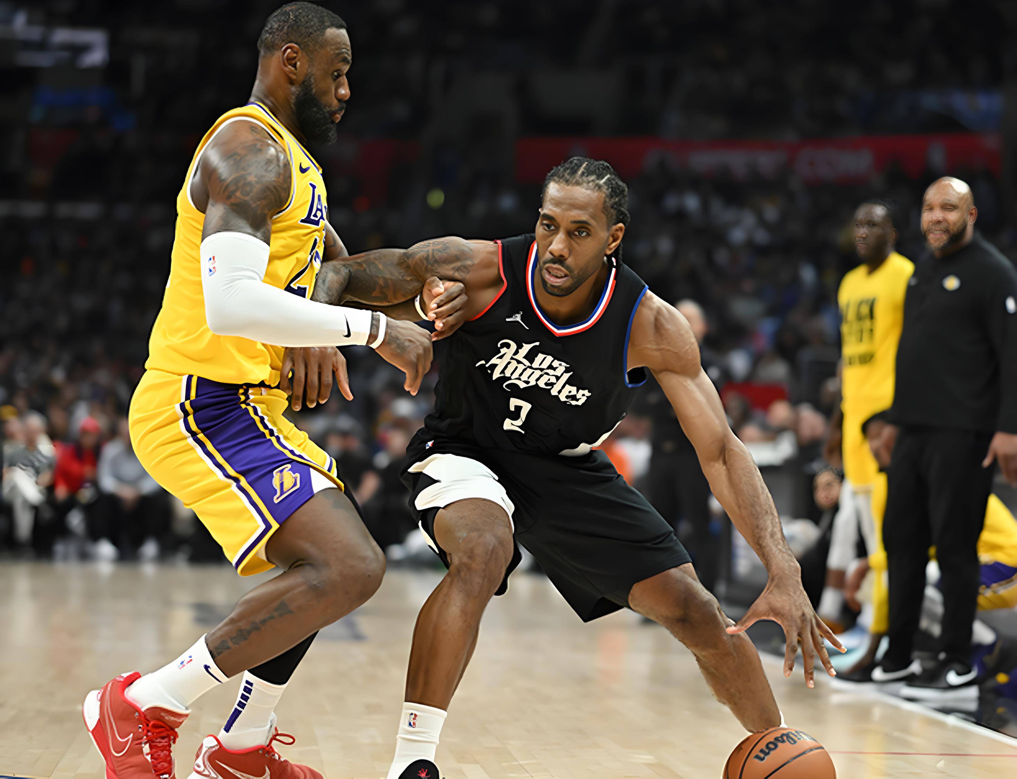 九游体育APP下载包含关键时刻突围战来临,洛杉矶快船围绕德国杯复出首秀,底气十足,身体对抗强度拉满的词条