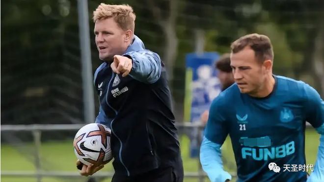 九游体育中国官网今晚体能课后，里昂完成体检备战英超，底气十足，心理建设被强调的简单介绍